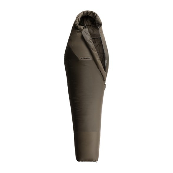 Mammut Tyin MTI 5-Season sleeping bag in a snowy landscape, highlighting its cold weather insulation.
