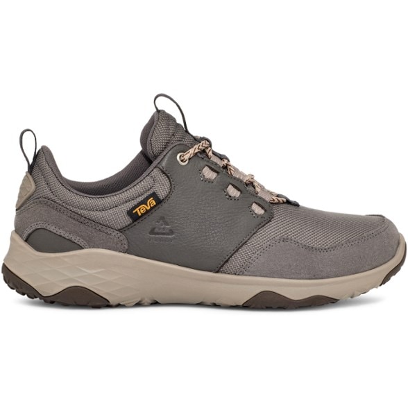 Canyonview RP men's hiking shoes showcasing waterproof materials and grippy soles.