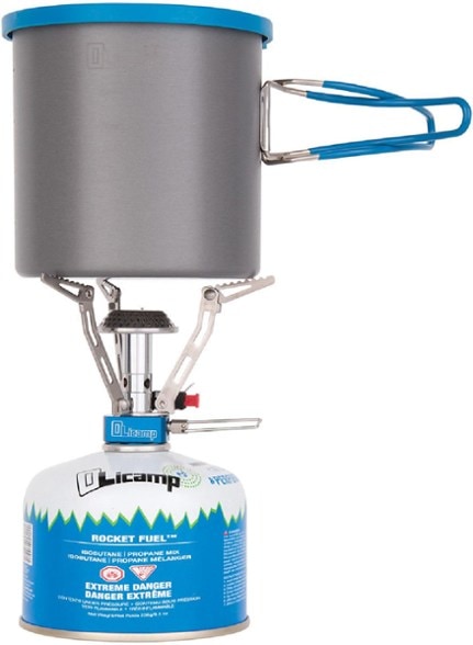 OliCamp Electron stove with LT pot set in outdoor setting, showcasing its compact design.