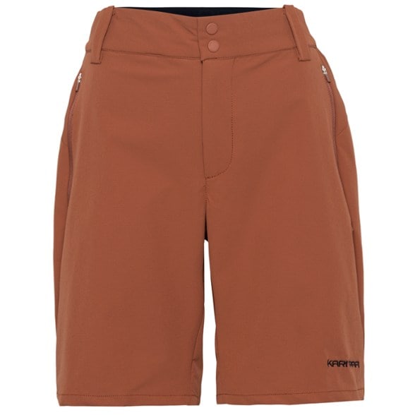 Front view of Sanne women's hiking shorts in a natural landscape, showcasing the breathable fabric and water-repellent treatment.