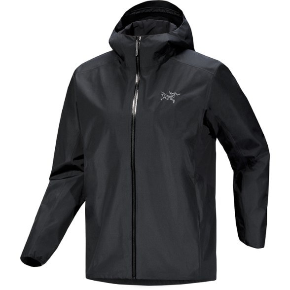 Front view of Arc'teryx Men's Solano Windproof Hoody in action during a hike.