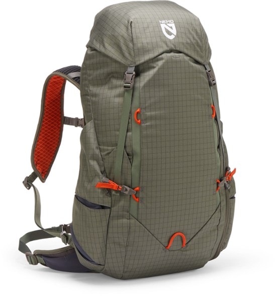Front view of NEMO Resolve 35L Technical Backpack with adjustable straps