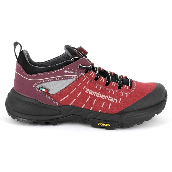 Side profile view of the TrailFlow GTX Low women's hiking shoes on rocky terrain