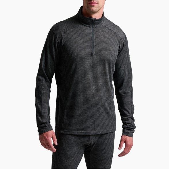 Reactiv Lite Grid Thermal Shirt in action during outdoor activities.