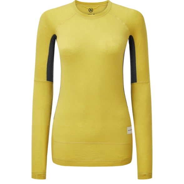 Front view of Artilect Boulder 125 women's merino wool base layer top with a lightweight design.