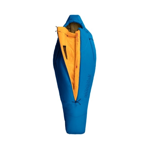 Siku Fiber sleeping bag showcasing waterproof membrane and insulation features.