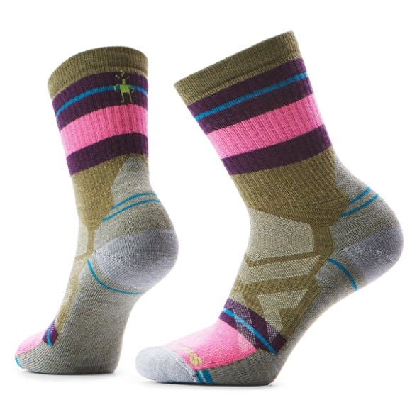 Saturnsphere crew socks showing side view with breathable mesh zones and cushioning.