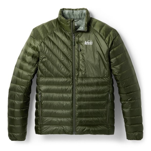 Magma 850 Packable Down Jacket for men, showcasing its lightweight design and functional pockets.