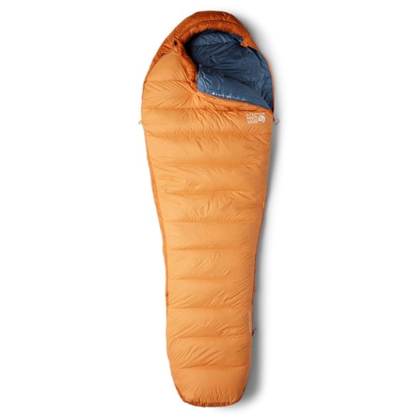 Mountain Hardwear Bishop Pass 0 men's sleeping bag in a snowy campsite, showcasing its warm design.