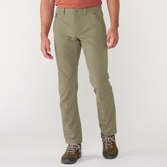 Close-up of KÜHL Transcendr Pants showing stretch fabric and pockets