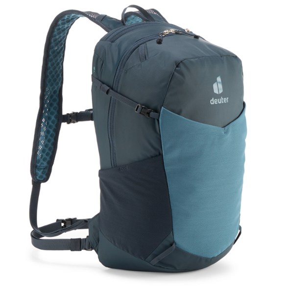 Front view of SummitFlow 21L lightweight backpack showing breathable shoulder straps and sleek design