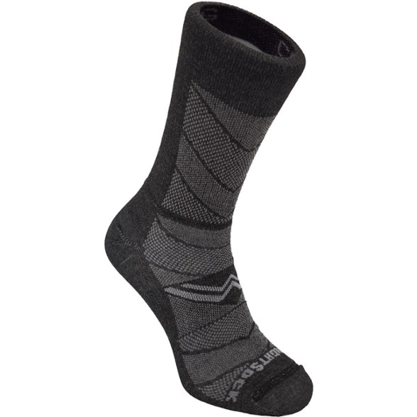 AiryStride Anti-Blister Crew Socks showcasing the lightweight design for running.