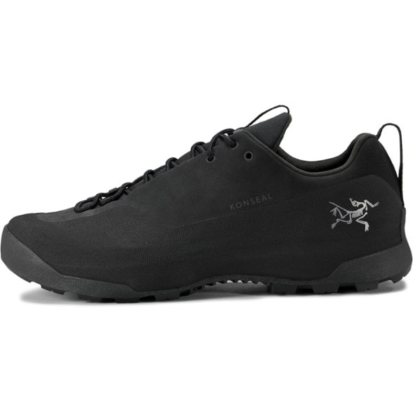 Side profile of ArcTraverse Nubuck Approach Pro showing climbing-friendly Vibram sole