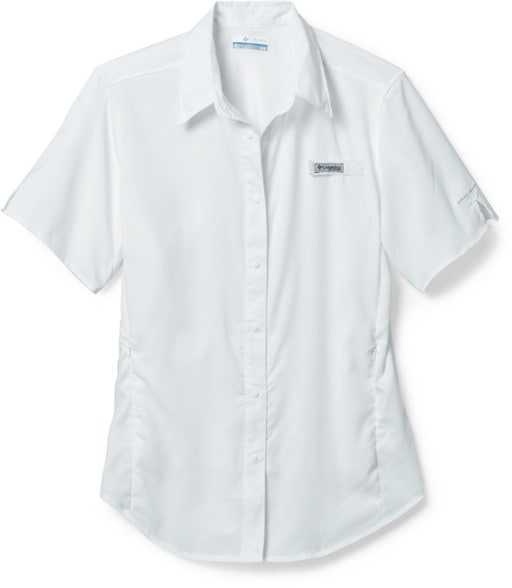 Women's fishing shirt in action, showcasing its breathable fabric and fit.