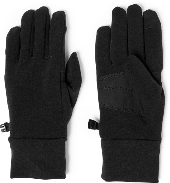 Close-up of Sierra Merino Wool Touchscreen Fleece Gloves showcasing grip and touchscreen tips.