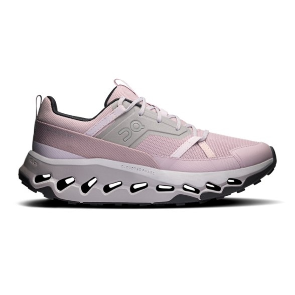 Side view of Cloudhorizon Women's Hiking Shoes showcasing the sleek design and grip.