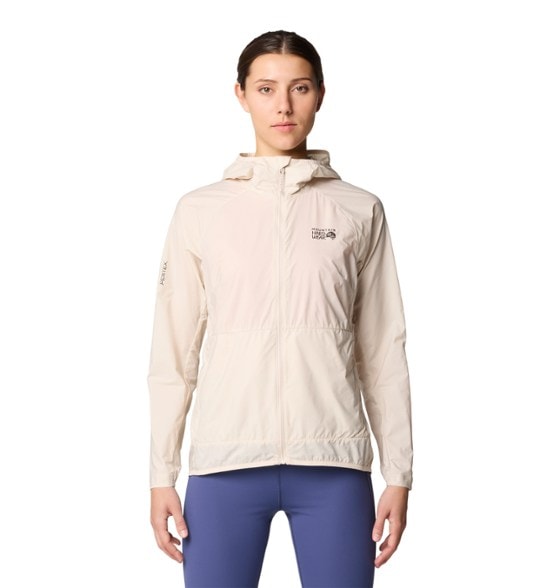 Kor AirShell Women's Packable Jacket displayed from the front, showcasing its breathable material.