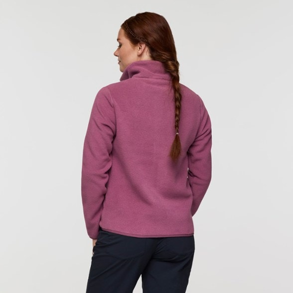 Front view of the Cotopaxi Teca Recycled Fleece Jacket for Women, showcasing its vibrant color and soft fleece material.