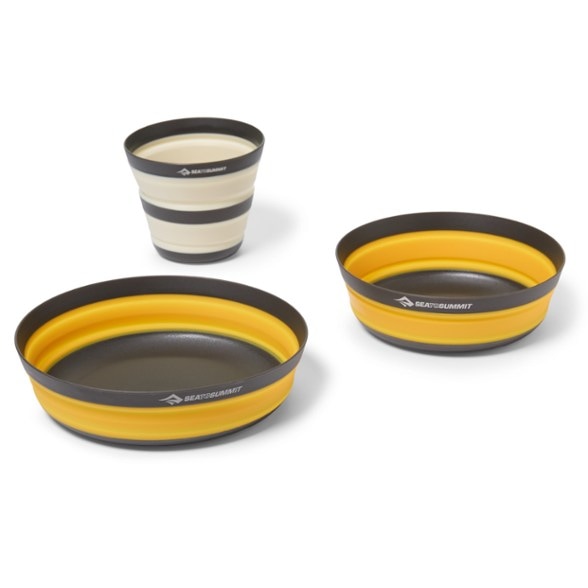 Frontier collapsible dinnerware set showing medium and large bowls nested with cup, highlighting lightweight camping dishes