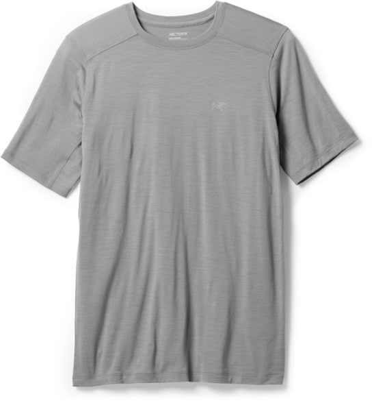 Front view of Ionia Merino Wool Base Layer Top in action during a hike.