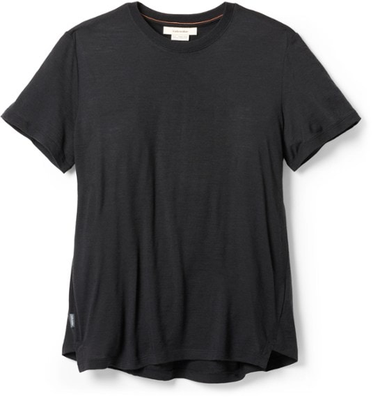 Front view of the women's hiking shirt showing relaxed fit and lightweight merino texture
