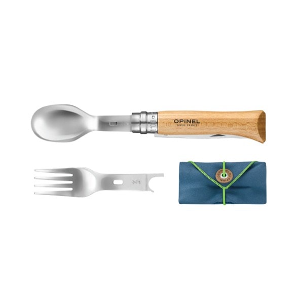 Adventure Cutlery Set displayed on a picnic blanket, showing utensils and microfiber case