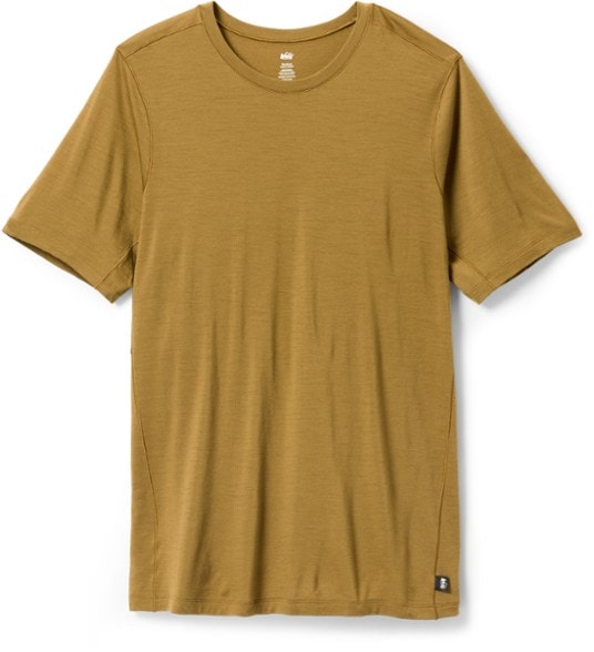 Men's Ultrafine Merino 185 Base Layer Top in action during hiking, showcasing its breathable fabric and fit.