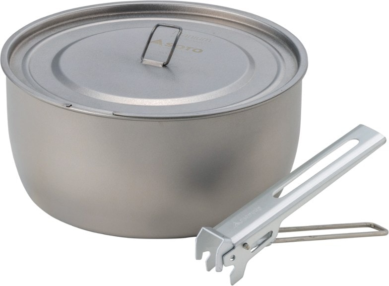 Top-down view of ultralight titanium pot showing spacious 1100ml interior