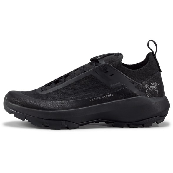 Vertex Alpine GTX Women's Approach Shoes in action on rocky terrain
