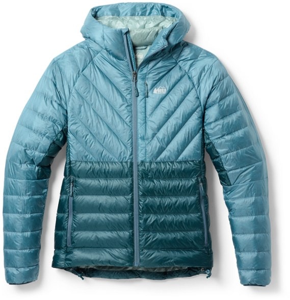 Front view of the Magma 850 Women's Down Hoodie, highlighting its stylish design and warmth.