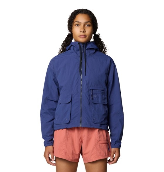 Front view of the Stryder women's full-zip jacket showcasing its lightweight design and UPF 50 fabric.