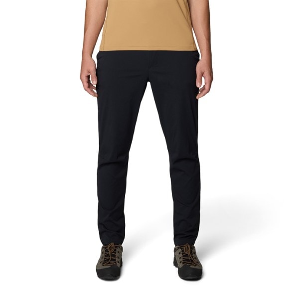 Mountain Hardwear men's adventure pants featuring an elastic waistband, perfect for hiking.