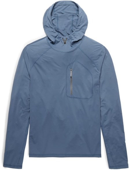 Front view of the sun hoodie with scuba hood and chest pocket – ideal hiking shirt