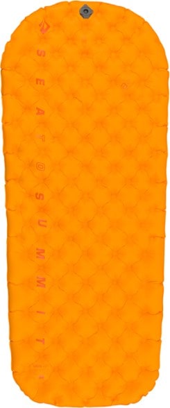 UltraComfort Insulated Air Sleeping Mat showing the multifunction valve for easy inflation.