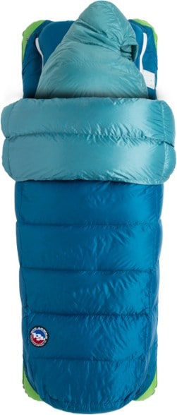 Roxy Ann women's sleeping bag showing modular design and features