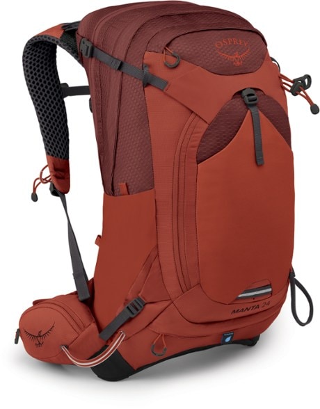 Front view of Osprey Manta 24 hydration pack showcasing its sleek design and storage compartments.