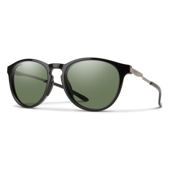 Wander ChromaPop polarized sunglasses front view with color-boosting lenses