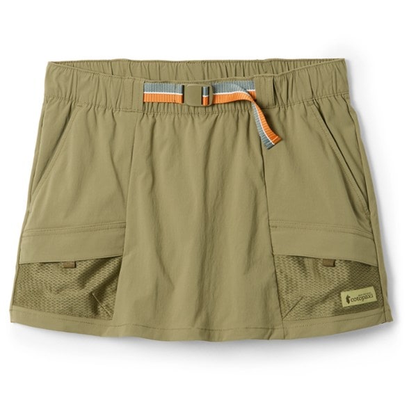 Brinco Adventure Skort for Women from the front, highlighting its stylish design and pockets.