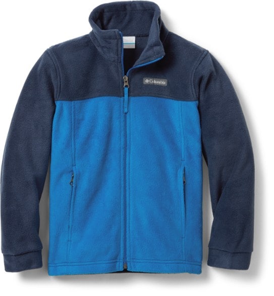 Columbia Boys' Steens Mt II fleece jacket in action during a hike, showcasing its warmth and durability.