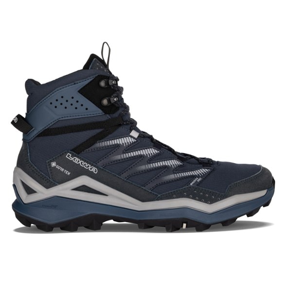 Maddox Pro GTX Mid hiking boots showcasing durability and lightweight design.