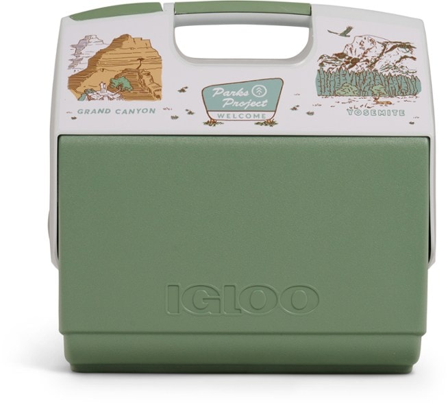Eco-friendly camping cooler with handle in vintage green, showcasing its iconic design.