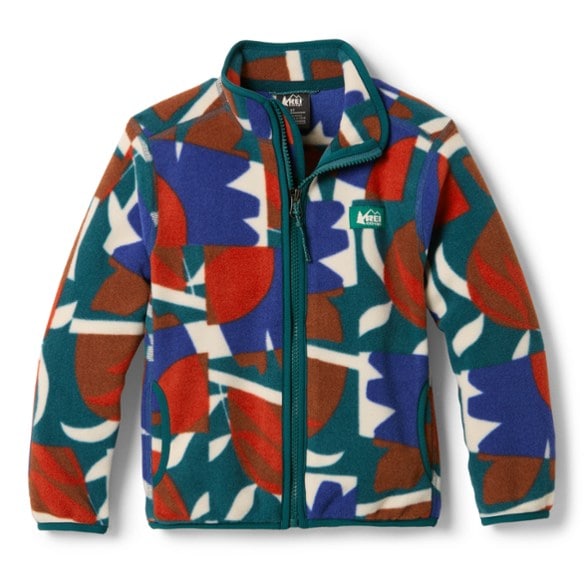 Front view of the EcoTrail fleece jacket for infants, showcasing the soft fabric and zipper.