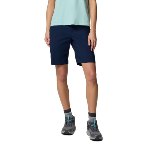 Front view of Columbia Women's Sun Shield Long Hiking Shorts highlighting the pockets and stretch fit.