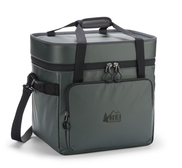 Front view of the Eco-Friendly 20L Soft-Sided Weekend Cooler with ice and drinks inside.