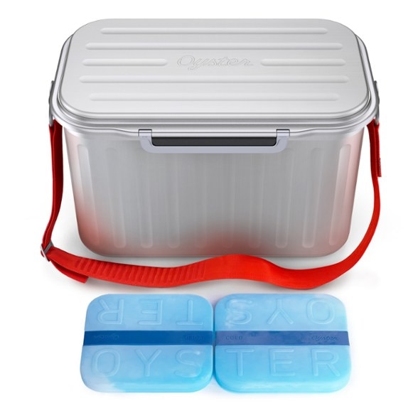 Front view of Oyster Tempo insulated cooler with ice packs and carry strap, ideal portable cooler for camping trips