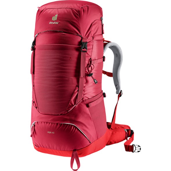 Front view of the TrailBlazer 40L Kids' Hiking Backpack showcasing its ergonomic design.