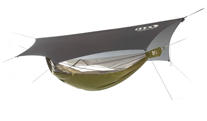 Side view of JungleLink Pro outdoor hammock showing integrated bug net and Featherlite DAC spreader bar