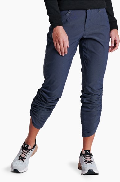 Side view of the Kühl Trekr Women's Capri Travel Pants highlighting the cinched feature.